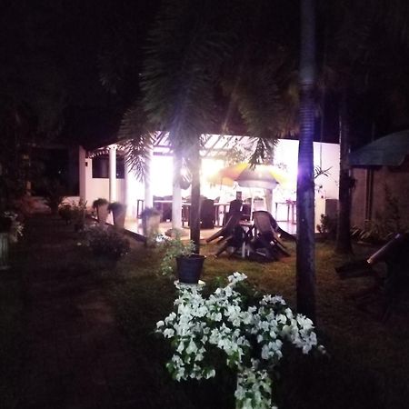 Blue Bell Hotel Negombo Kültér fotó