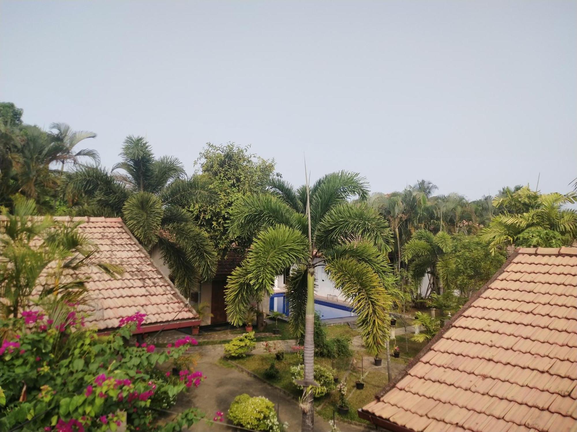 Blue Bell Hotel Negombo Kültér fotó
